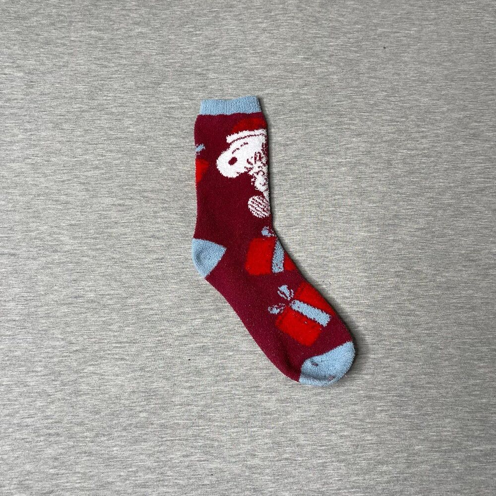 Snoopy Christmas Women’s Cozy Fuzzy Plush Crew Single Sock
